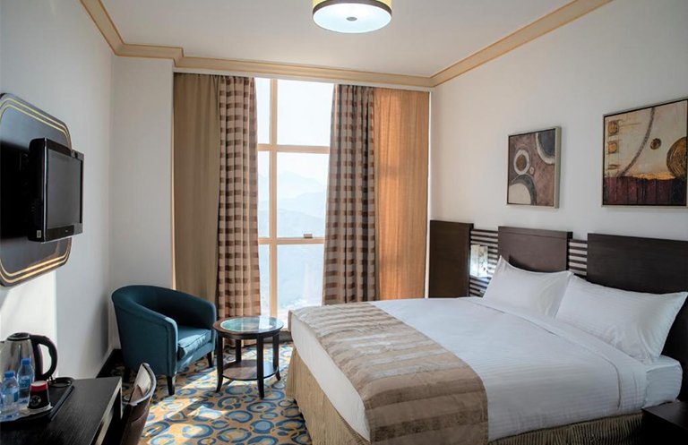 12 nights 3 star umrah package 2025